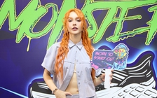 Ca sĩ MLee ra sao sau một năm thi Miss Universe Vietnam?