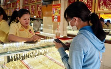 Giá vàng hôm nay 19.8.2025: Vàng miếng SJC đắt hơn thế giới lên 18,7 triệu đồng/lượng