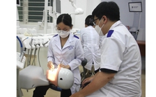 Ít người học môn sinh, nguồn tuyển ngành sức khỏe có bị 'đe dọa'?