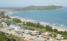 Sa Huỳnh lung linh trong nắng hạ
