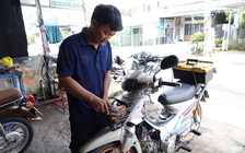 Tấm lòng anh thợ sửa xe