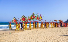 Những ngôi làng tuyệt đẹp ven biển: Nhơn Lý - trăm năm giữ lễ cầu ngư