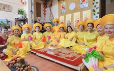 Độc lạ chúc sinh nhật bằng… hát văn: Nhiều người thắc mắc 'có khác với chầu văn'?