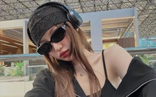 Nâng tầm phong cách cá tính với phụ kiện tai nghe chụp đầu