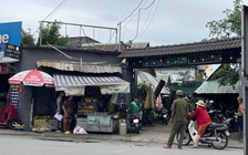 TP.HCM: Truy xét kẻ phóng hỏa đốt phòng trọ, cướp xe máy làm 2 người bị thương