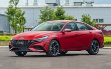 Sedan hạng C dưới 900 triệu cả tháng bán chưa tới 500 chiếc, Mazda3 vẫn dẫn đầu