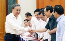 Bộ Chính trị cho ý kiến đề án nhân sự đại hội Đảng bộ Hà Nội, TP.HCM