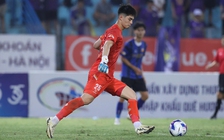 HLV Kim Sang-sik liên tiếp nhận tin vui