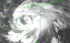 Bão số 5 giật cấp 17, 'sức phá hoại cực kỳ lớn'