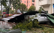 8 người chết và mất tích, 8.719 nhà bị tốc mái do bão số 5