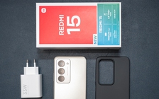 Trải nghiệm Redmi 15: dẫn đầu phân khúc phổ thông với pin 7000mAh và màn hình 144Hz