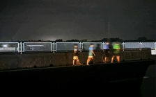 Đừng làm 'bóng ma' trên cao tốc