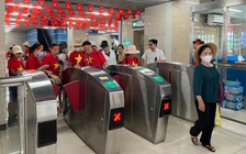 Metro chạy xuyên đêm phục vụ người dân xem tổng duyệt A80