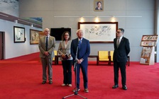 Chủ tịch Ủy ban Quân vụ Thượng viện Mỹ đến Đài Loan, Trung Quốc nói gì?