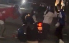 TP.HCM: Vợ chồng công nhân bị đạp xe, hành hung dã man sau ca làm đêm