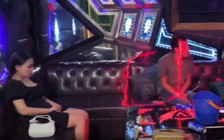Đà Nẵng: Đột kích quán karaoke, bắt quả tang nhiều người 'phê' ma túy