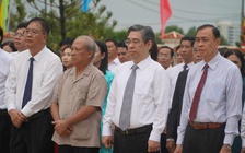 Lãnh đạo TP.HCM dâng hương tại Nghĩa trang liệt sĩ Bà Rịa - Vũng Tàu