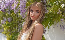 Con gái cựu 'bom sex' Katie Price kể tuổi thơ không trọn vẹn