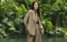 Khẳng định phong cách thanh lịch cùng bộ đôi sơ mi và blazer