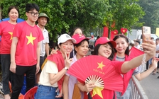 Từ TP.HCM, Đà Lạt ra Hà Nội, xếp hàng trước hơn 1 ngày xem diễu binh A80