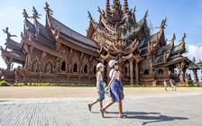 Khách Việt Nam đến Thái Lan giảm mạnh