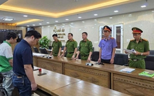 Công an triệt phá đường dây sản xuất, buôn bán yến hũ giả