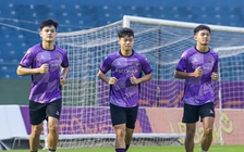 Tin sốc cho ông Kim: Vĩ Hào tập lại nhưng bị gạch tên khỏi V-League, sợ lỡ SEA Games?