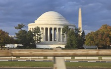 Bạo lực chính trị giữa nước Mỹ bị chia rẽ