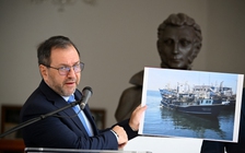 Venezuela tố Mỹ 'bắt giữ trái phép' tàu cá giữa lúc căng thẳng