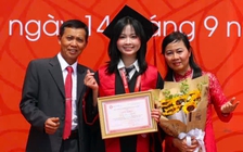 Thủ khoa điểm tuyệt đối Trường ĐH Ngoại thương: Dám bước ra khỏi vùng an toàn