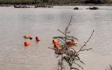 2 học sinh đuối nước tử vong khi tắm sông Ba ở Đắk Lắk