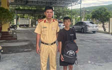 CSGT giải cứu thiếu niên 16 tuổi mắc bẫy 'việc nhẹ lương cao'