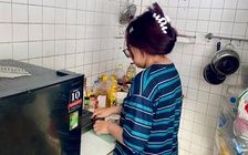 Tân sinh viên rời xa vòng tay ba mẹ, lúng túng trước cuộc sống tự lập