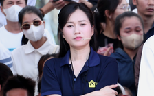 Lý do Lâm Vỹ Dạ khóc nghẹn trên truyền hình