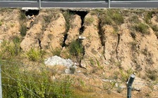 Khi cao tốc nghìn tỉ đối diện nỗi lo xói lở