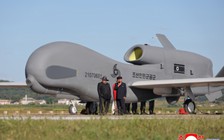 Ông Kim Jong-un thị sát thử nghiệm UAV, chỉ đạo phát triển AI