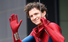 Tom Holland gặp chấn thương nghiêm trọng, bom tấn 'Spider-Man 4' dừng quay