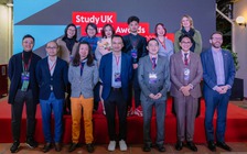 Chưa từng tới Anh, cựu sinh viên Anh vẫn có thể nhận thưởng hàng chục triệu