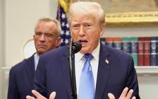 Ông Trump liên kết thuốc Tylenol với chứng tự kỷ