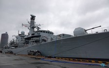 Tàu hộ vệ Anh HMS Richmond đang thăm TP.HCM uy lực ra sao?
