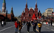 Tìm nguồn thu cho quân đội Nga, Bộ Tài chính đề nghị tăng VAT lên 22%