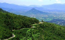 Cán bộ, viên chức Lâm Đồng gian nan vì kết nối giao thông yếu kém