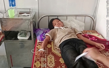 Hàng chục học sinh Quảng Trị nhập viện vì ngộ độc: Truy nguồn gốc thức ăn