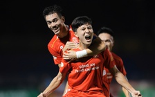 Bảng xếp hạng V-League mới nhất: Ninh Bình bị CLB CA TP.HCM bắt kịp, lò ‘xay’ HLV bắt đầu tăng tốc