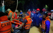 Tìm thấy thi thể người phụ nữ mất tích khi băng qua đoạn ngập ở Huế