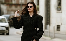 Những bộ trang phục mùa thu nên thử với giày cao gót trắng