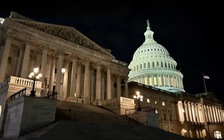 Nhà Trắng 'bó tay', chính phủ Mỹ sắp đóng cửa