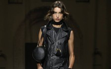 Khác biệt mới mẻ bất ngờ với các thiết kế áo da mùa thời trang 2026