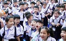 Tranh luận sôi nổi về đồng phục