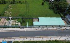 TP.HCM: Nhiều công trình xây dựng trái phép gần đường dây điện cao thế 220 kV